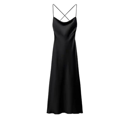 Elegantes langes Neckholder-Kleid