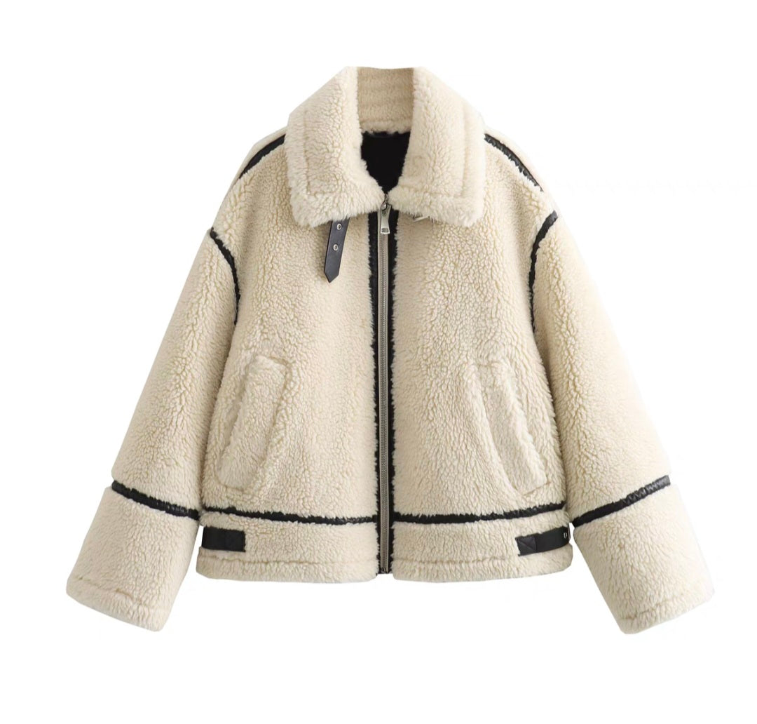 Modische Flecce Jacke