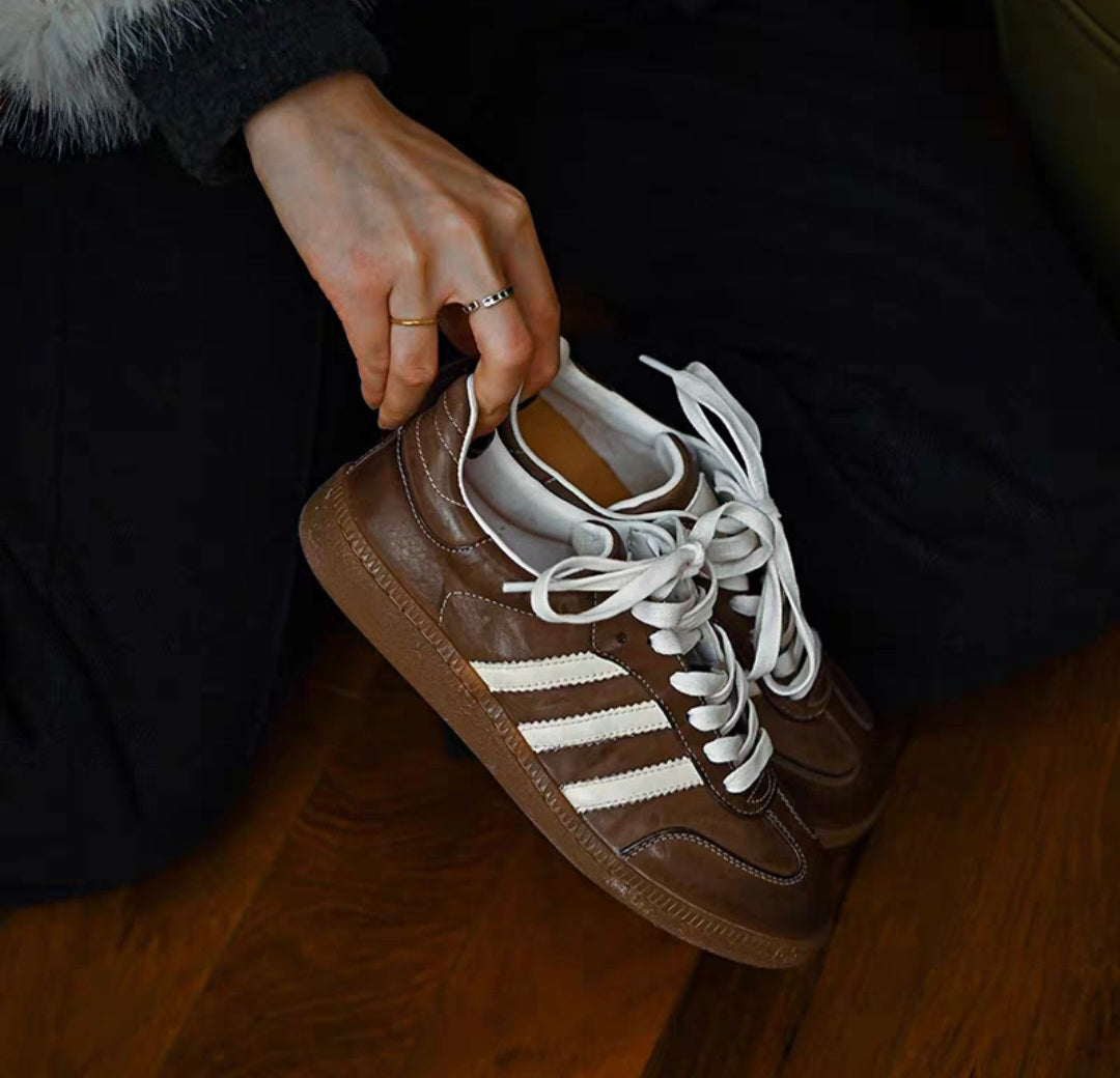 Vintage Retro Sneaker aus Leder